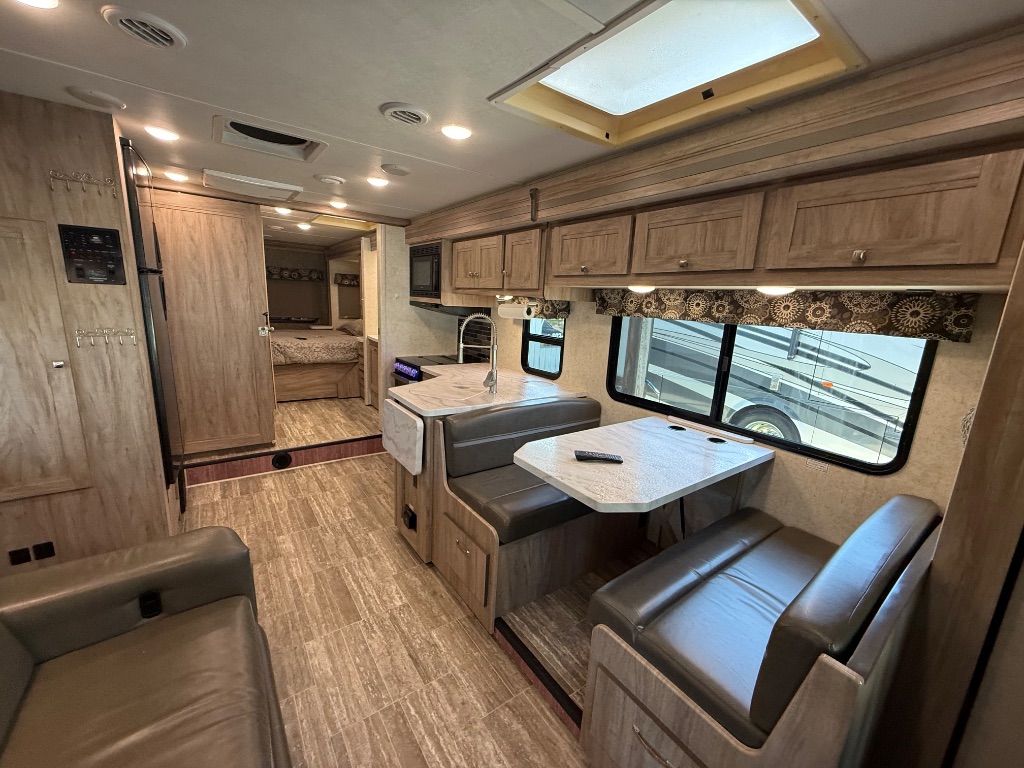 2019 Ford E-450 - $59,990