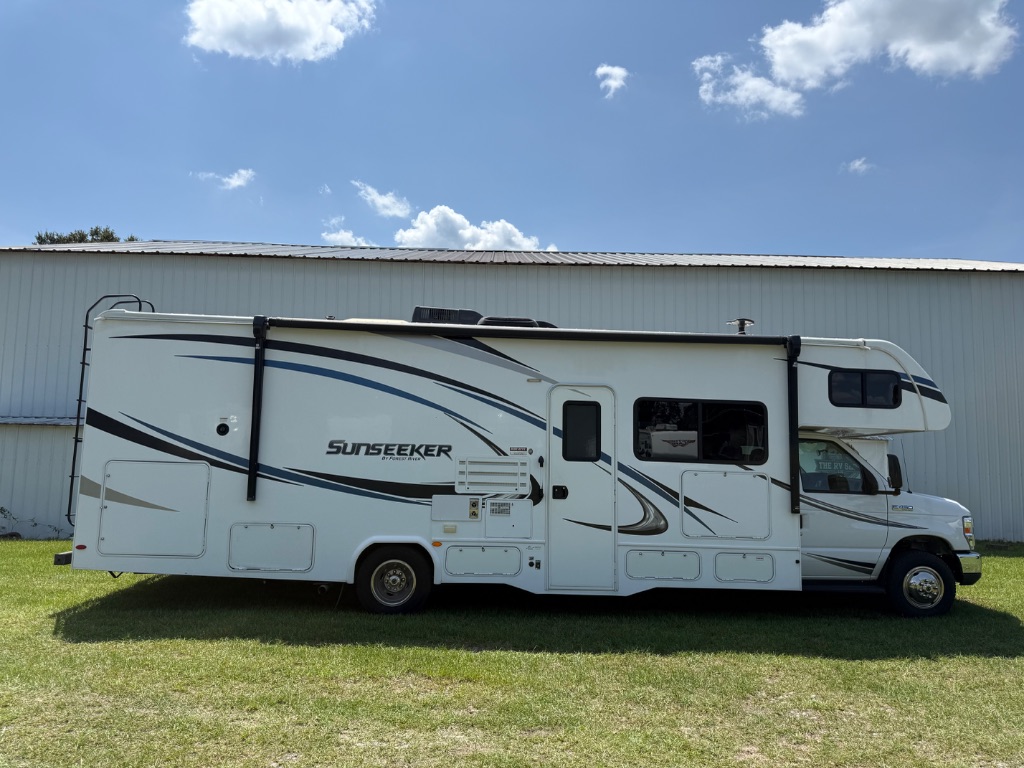 2019 Ford E-450 - $59,990