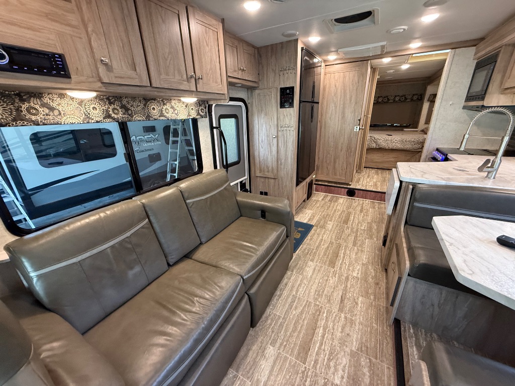 2019 Ford E-450 - $59,990
