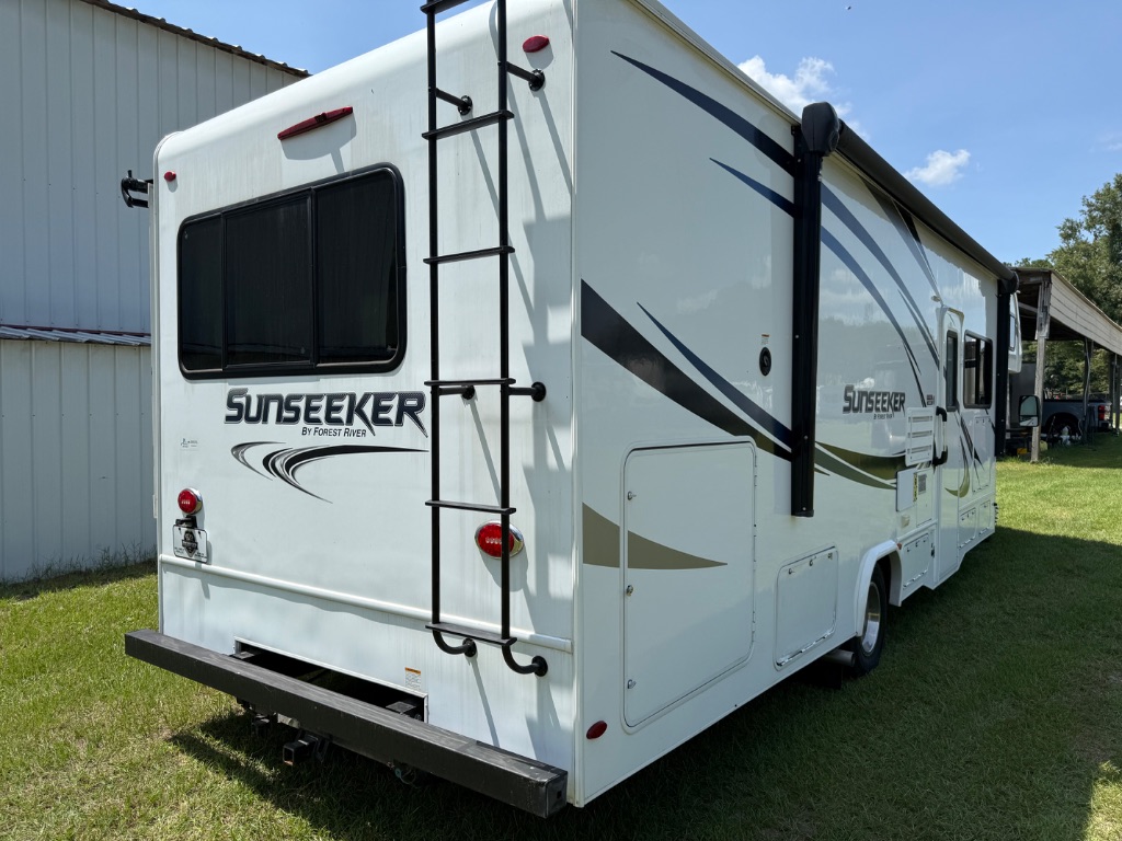2019 Ford E-450 - $59,990