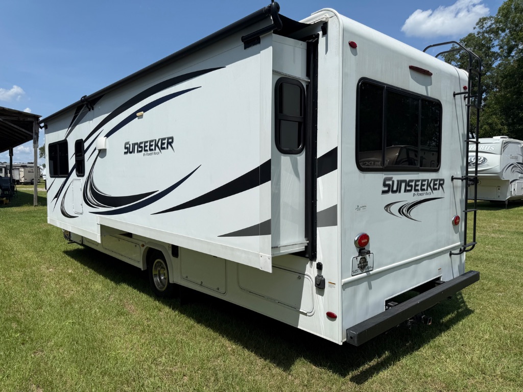 2019 Ford E-450 - $59,990