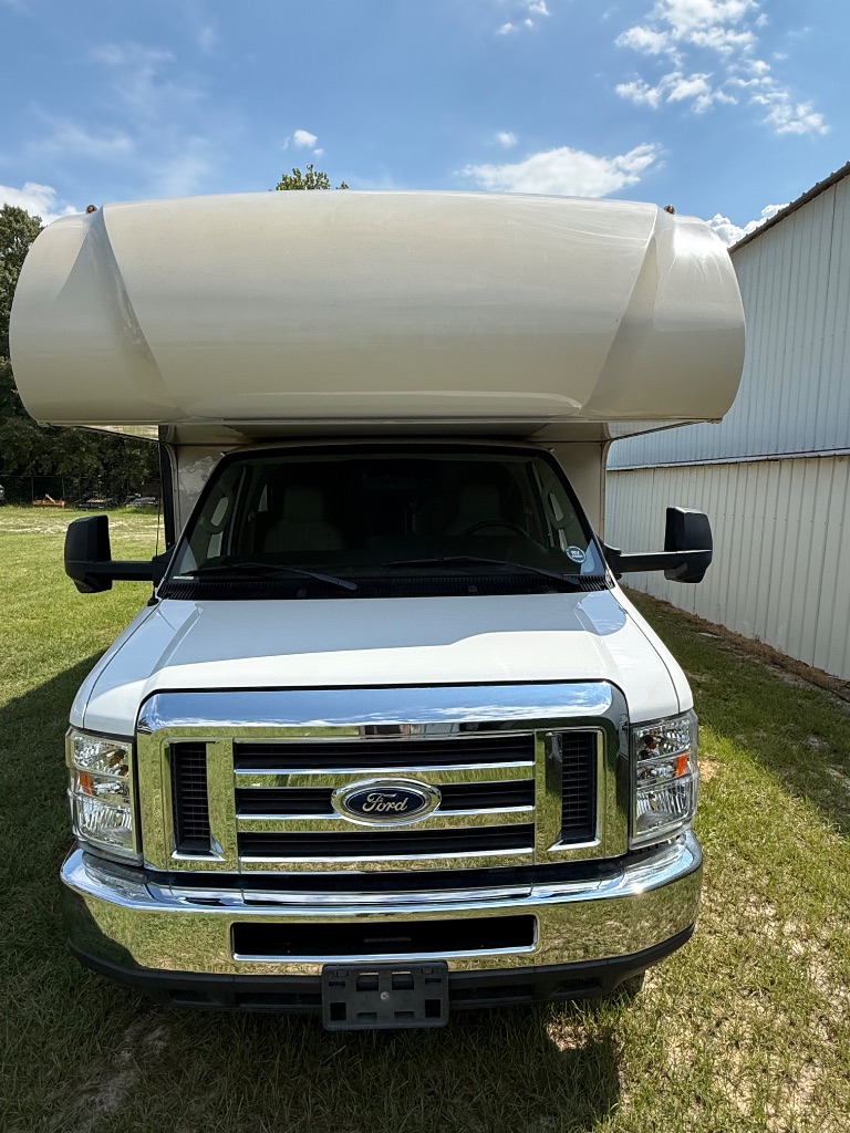 2020 Ford E-450 - $49,990