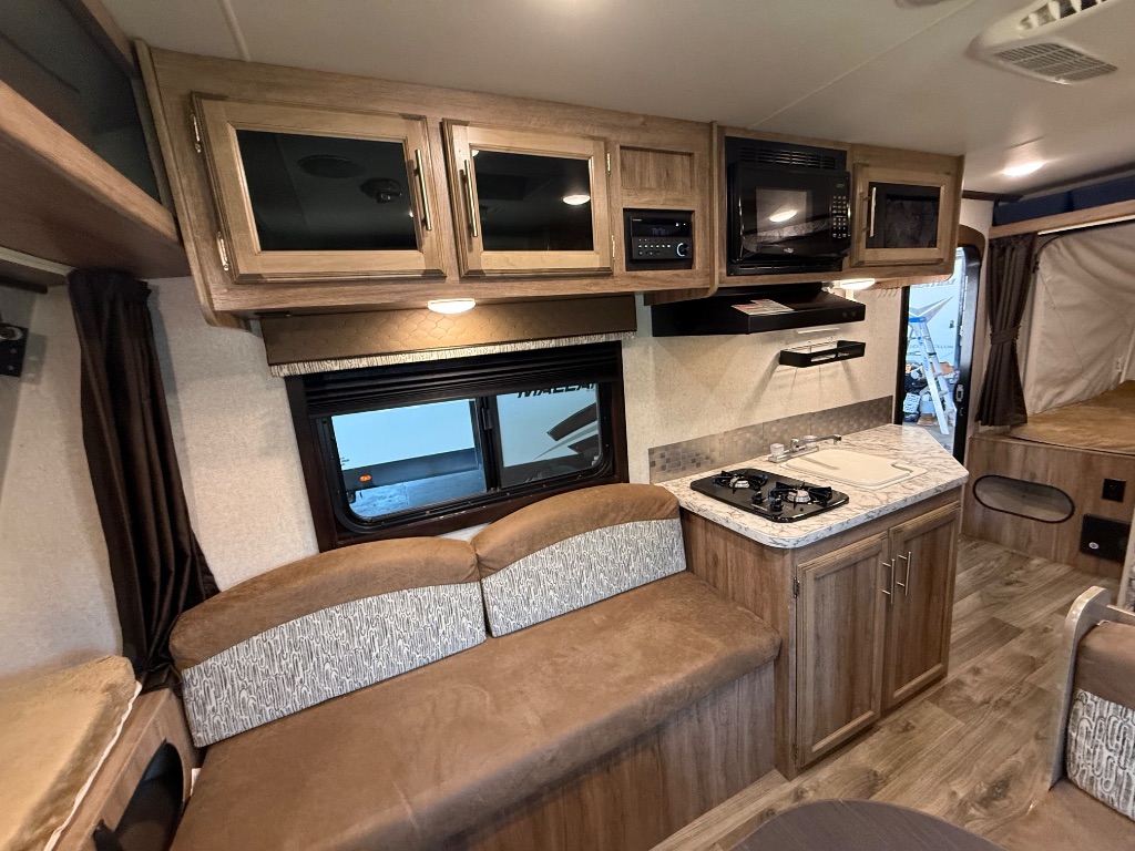 2018 Jayco Jayco - $7,990