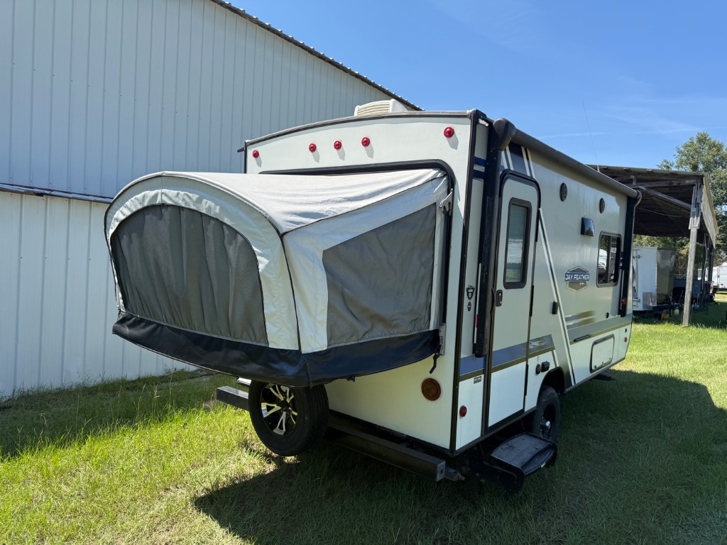 2018 Jayco Jayco - $7,990