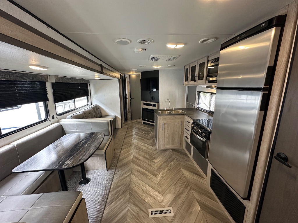 2022 Heartland Rv Pioneer, Prowler, & Prowler Lnyx - $19,880