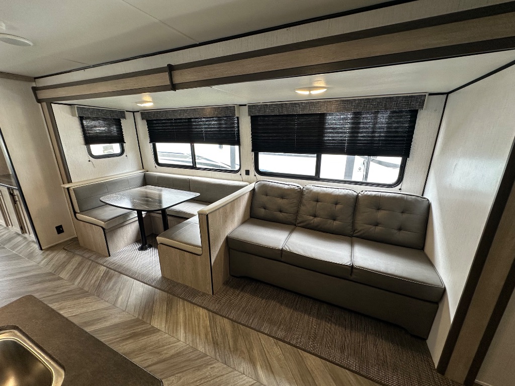 2022 Heartland Rv Pioneer, Prowler, & Prowler Lnyx - $19,880