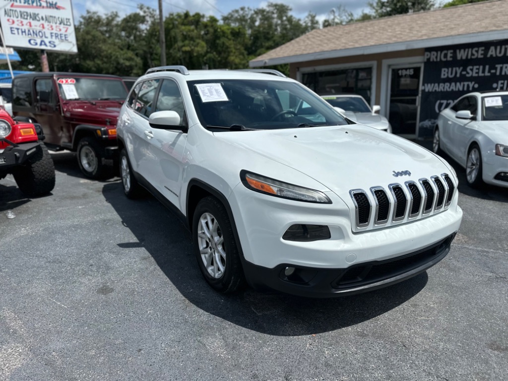 2015 Jeep Cherokee Latitude photo