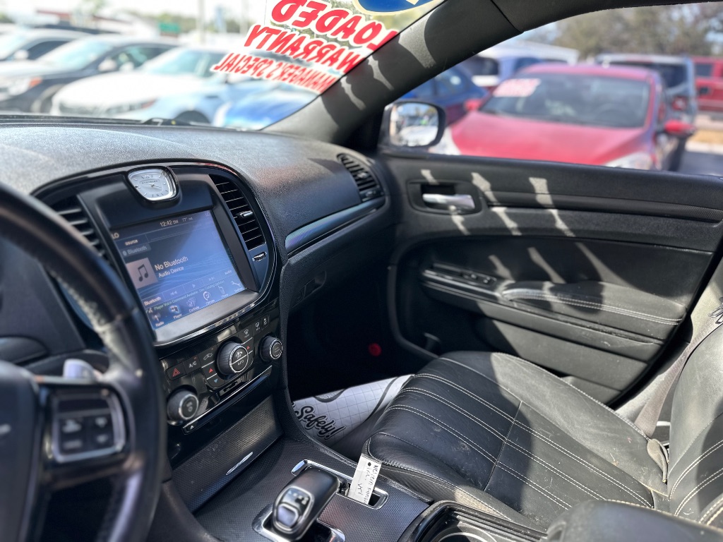 2014 Chrysler 300 S photo