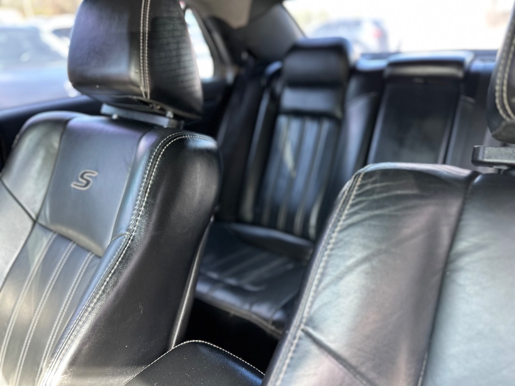 2014 Chrysler 300 S photo