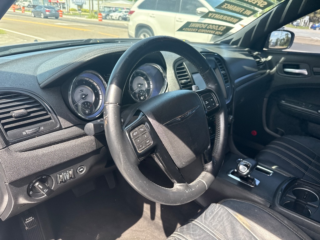 2014 Chrysler 300 - $7,997
