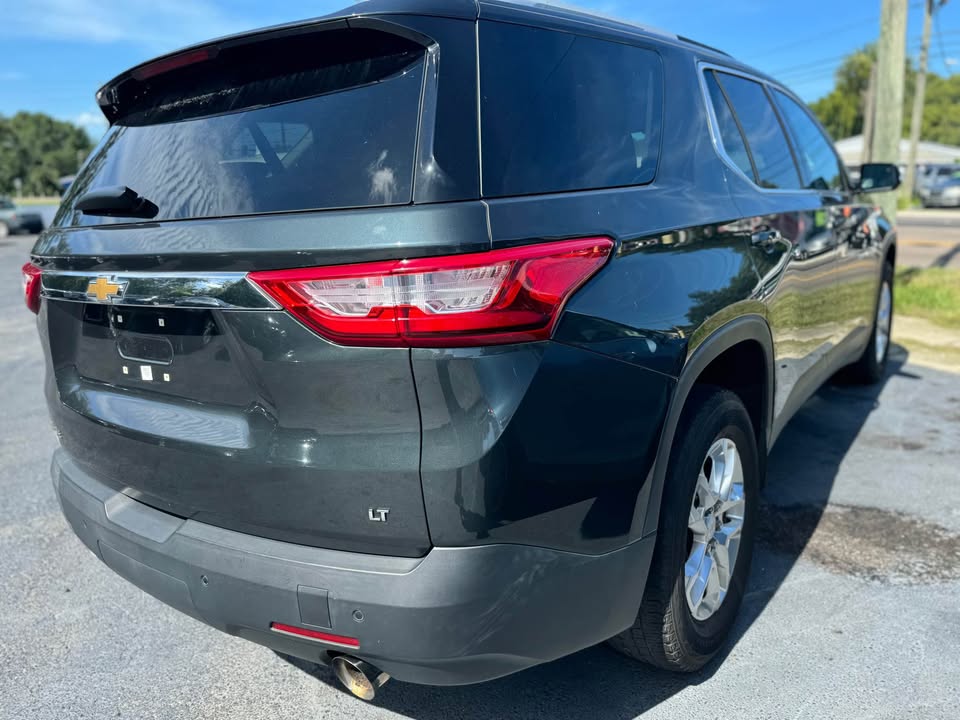 2018 Chevrolet Traverse - $10,495