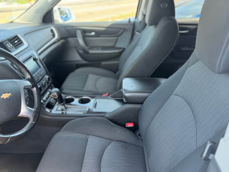 2017 Chevrolet Traverse - $8,000