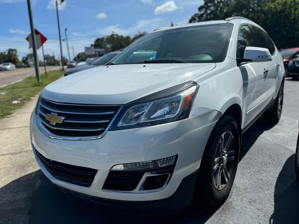 2017 Chevrolet Traverse - $8,000