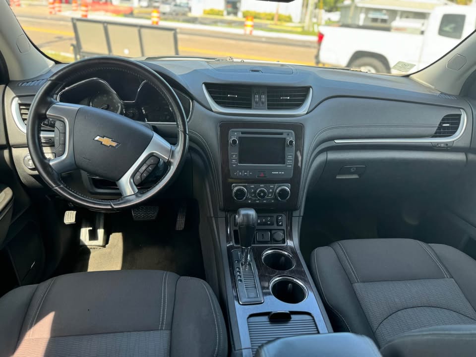 2017 Chevrolet Traverse - $8,000