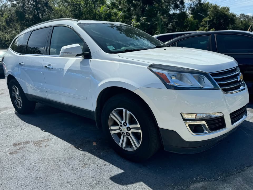 2017 Chevrolet Traverse - $8,000