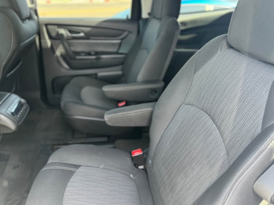 2017 Chevrolet Traverse - $8,000