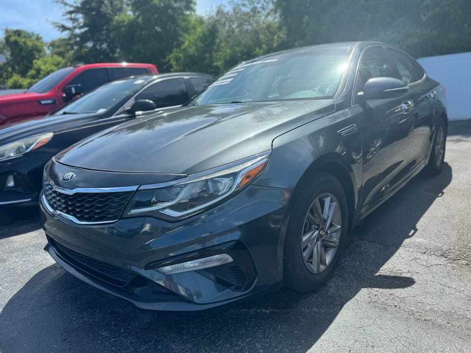 2020 Kia Optima - $9,995