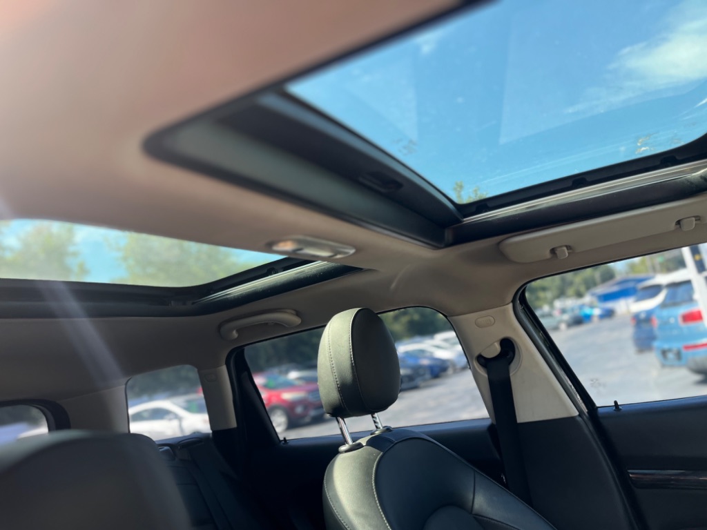 2016 MINI Clubman - $5,500