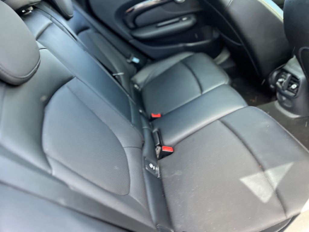 2016 MINI Clubman - $5,500