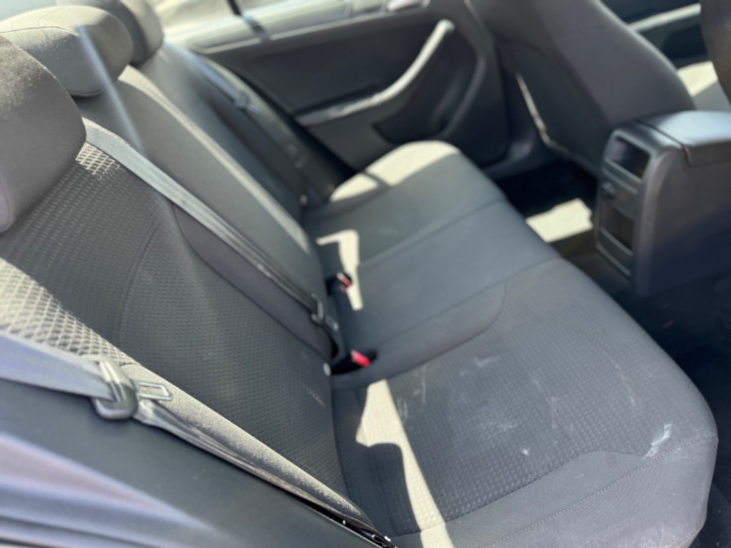 2015 Volkswagen Jetta - $5,500
