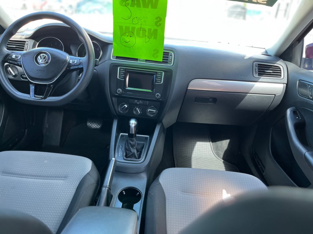 2017 Volkswagen Jetta - $6,995