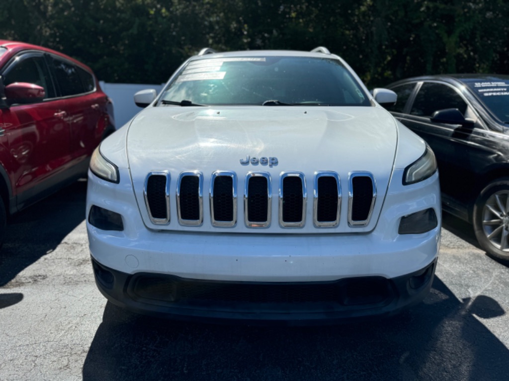 2015 Jeep Cherokee - $5,995