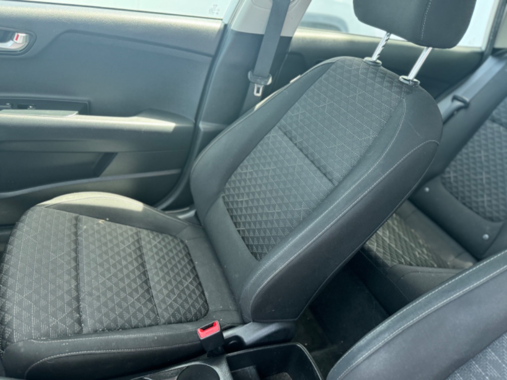 2019 Kia Rio - $6,500