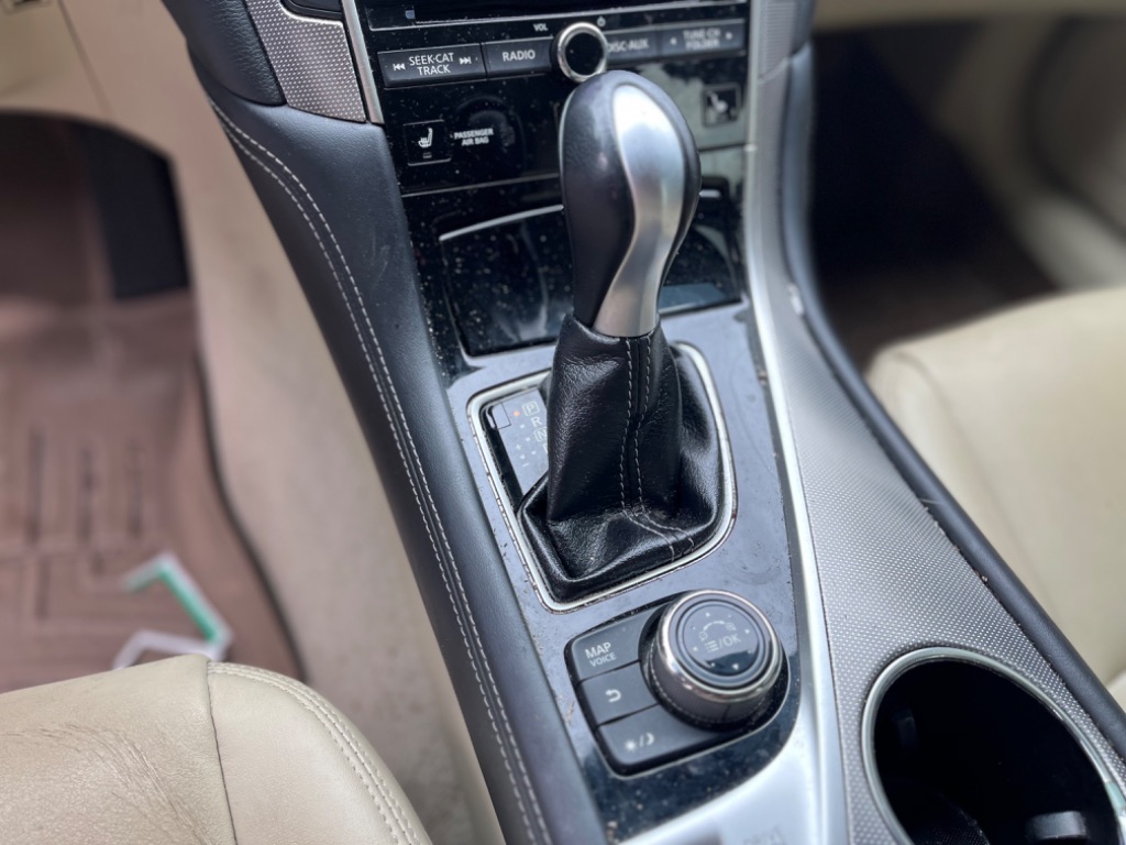2015 INFINITI Q50 - $8,997