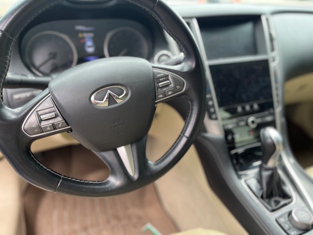 2015 INFINITI Q50 - $8,997