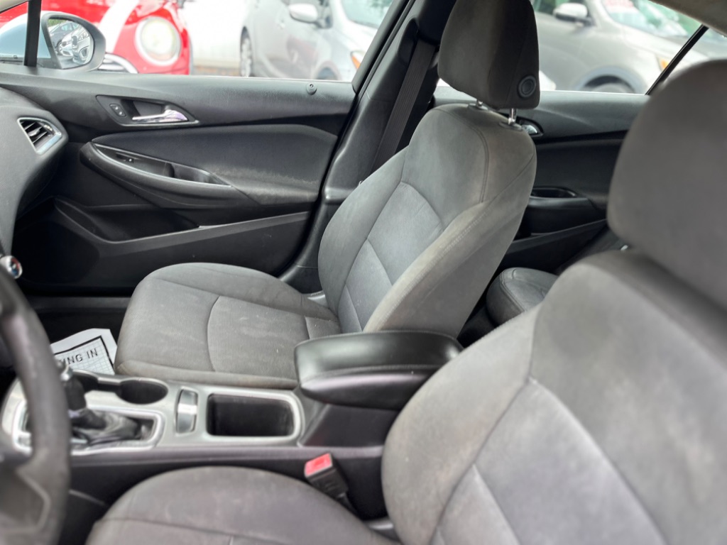 2018 Chevrolet Cruze - $4,997