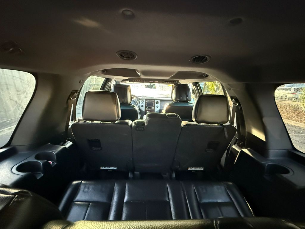 2010 Ford Expedition EL Limited photo