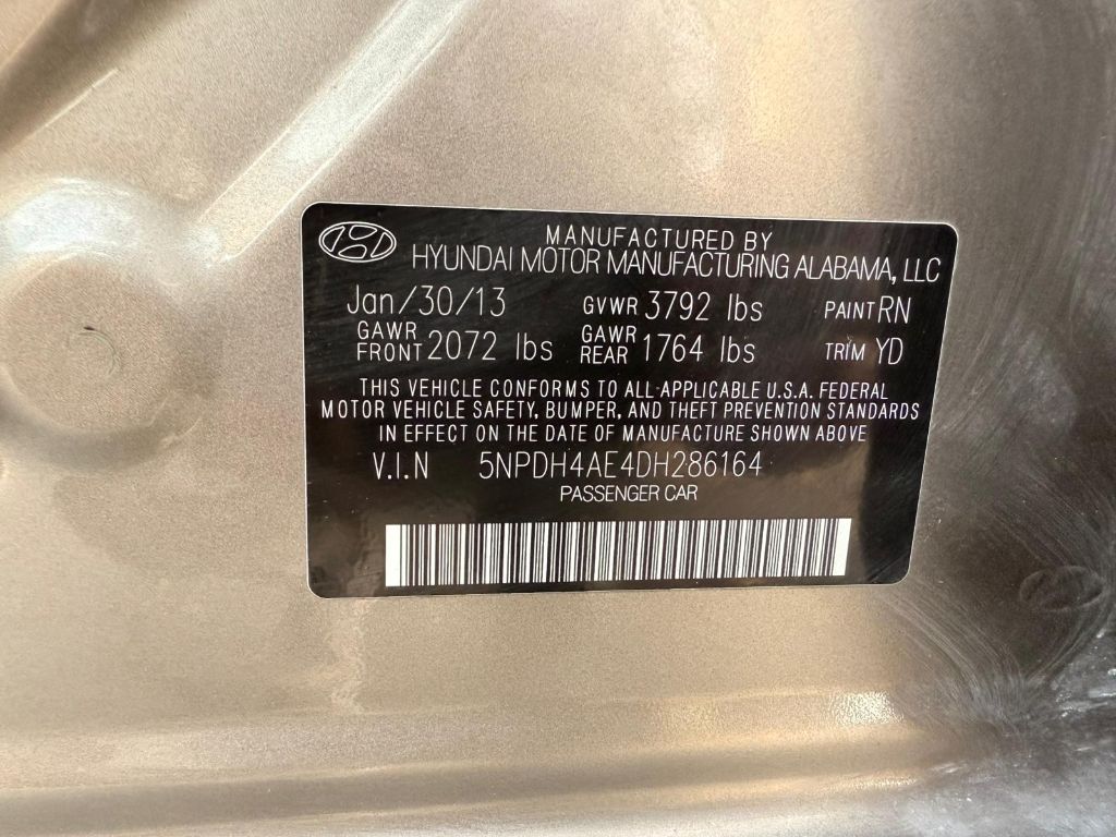 2013 Hyundai Elantra GLS photo