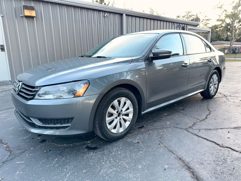 2014 Volkswagen Passat S PZEV photo