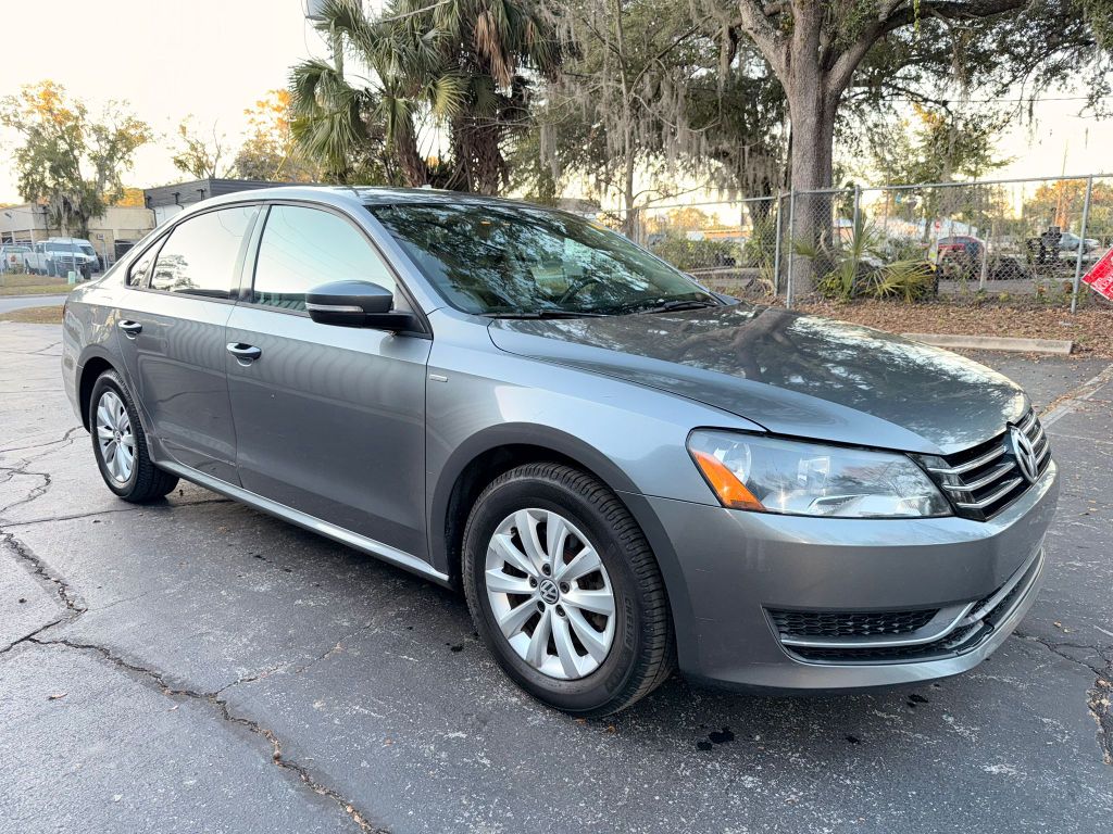 2014 Volkswagen Passat S PZEV photo