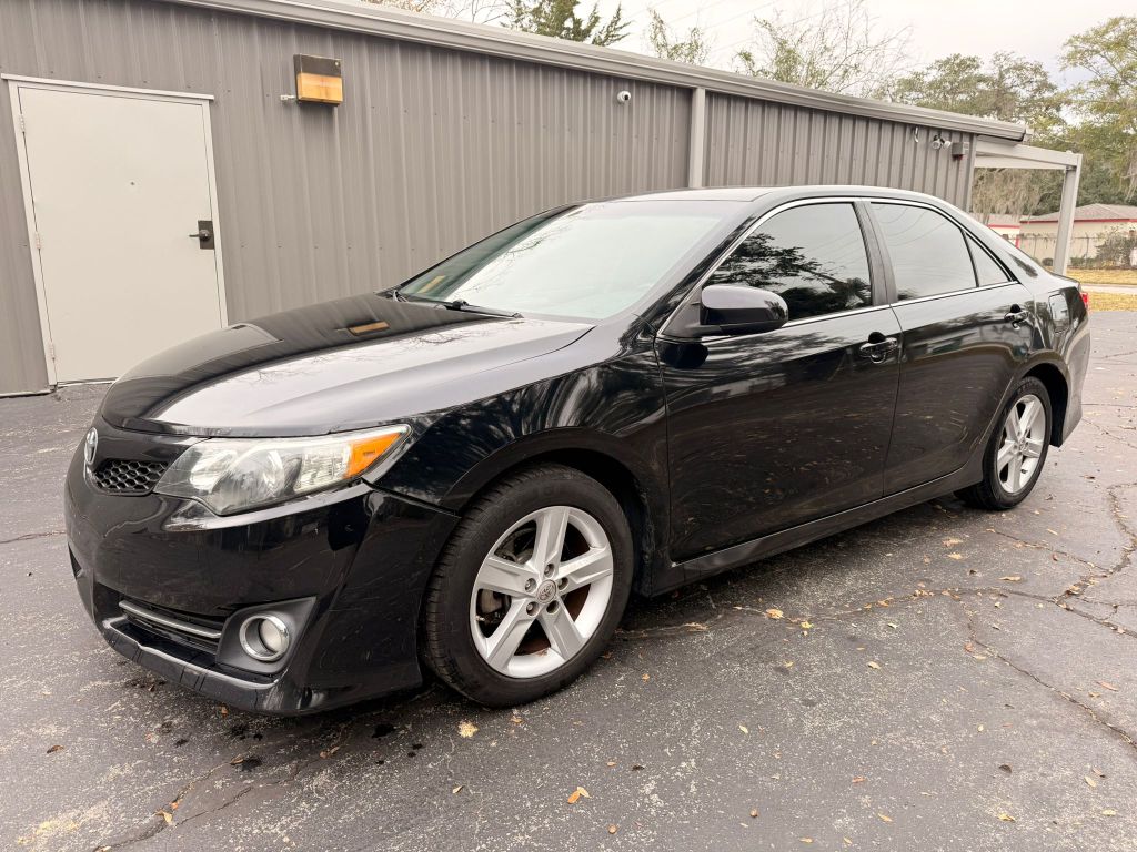 2014 Toyota Camry L photo