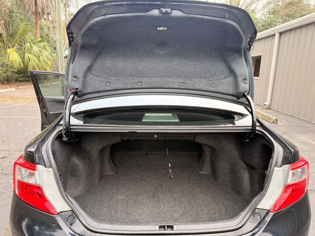 2014 Toyota Camry L photo
