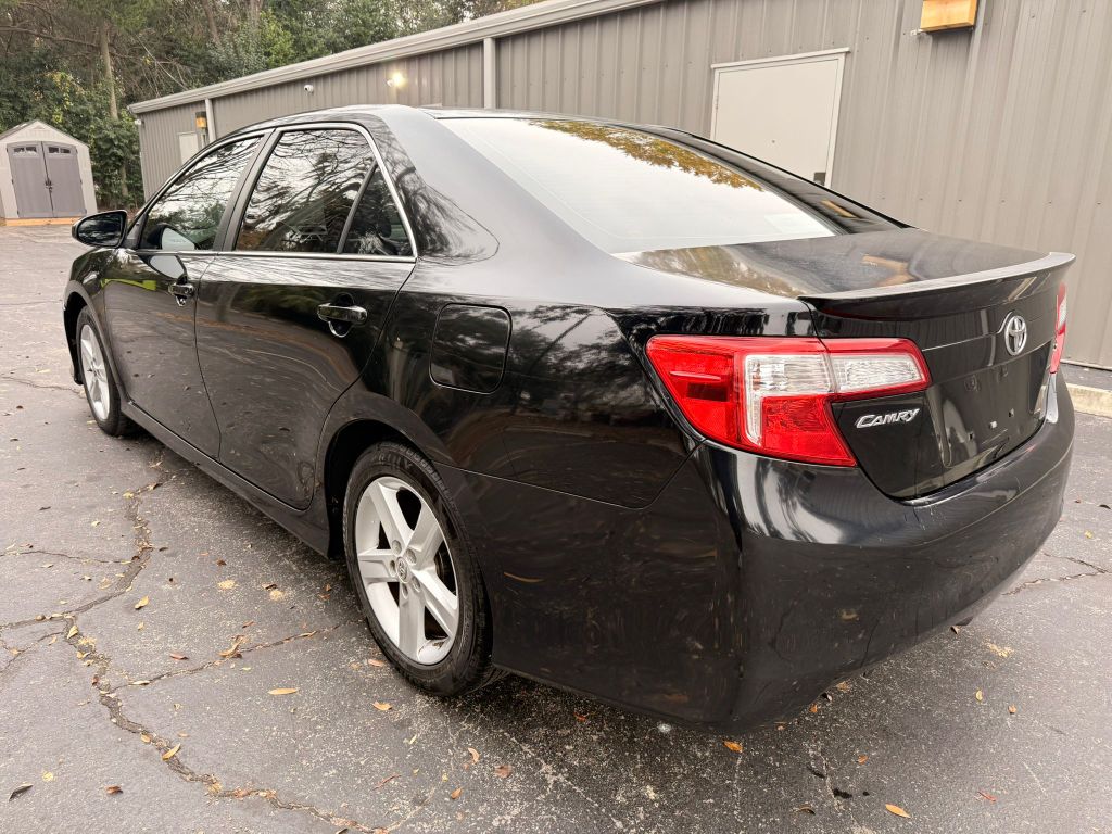 2014 Toyota Camry L photo