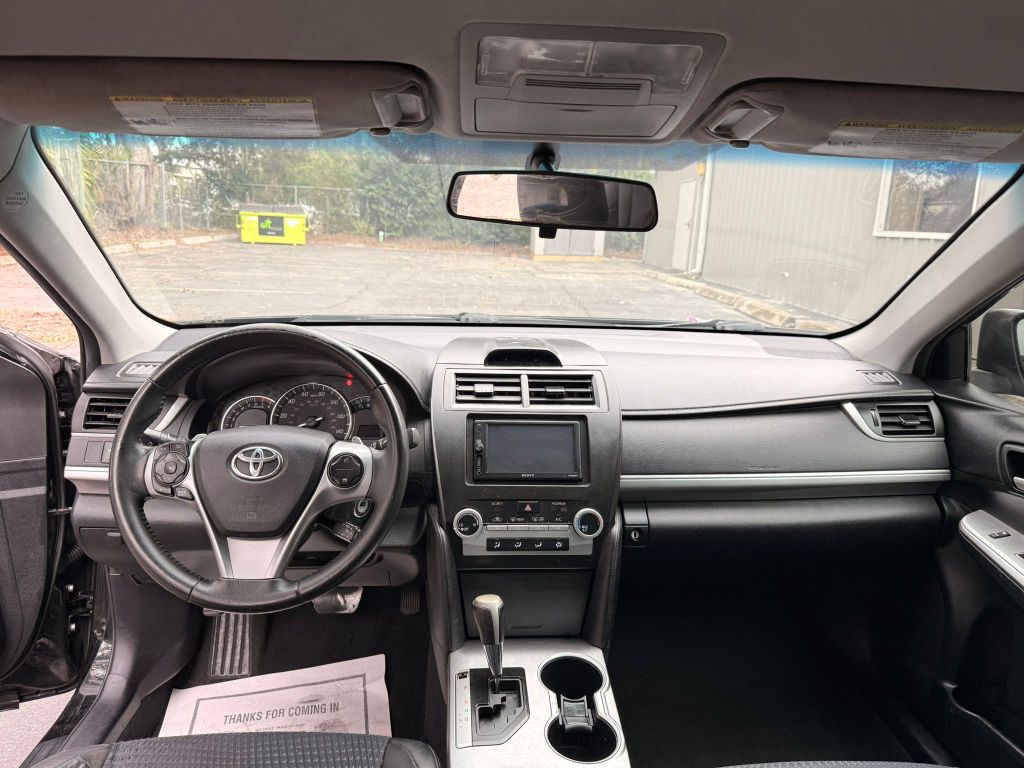 2014 Toyota Camry L photo
