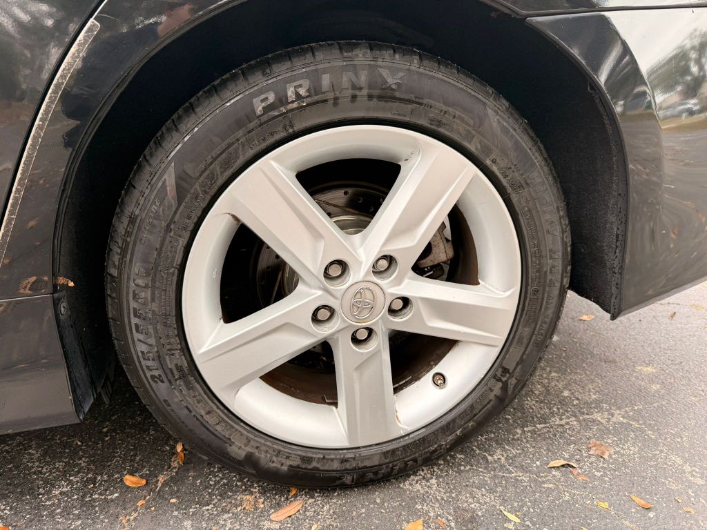 2014 Toyota Camry L photo