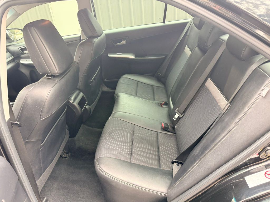 2014 Toyota Camry L photo