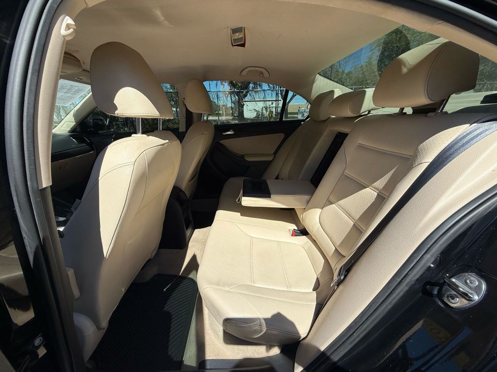 2014 Volkswagen Jetta SE photo