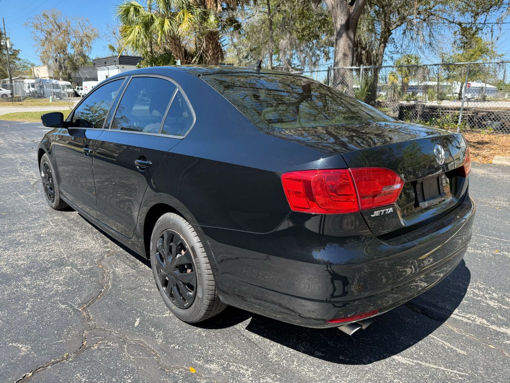 2014 Volkswagen Jetta SE photo