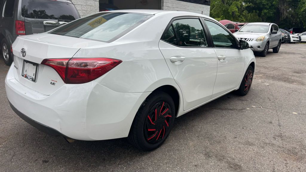 2017 Toyota Corolla LE photo