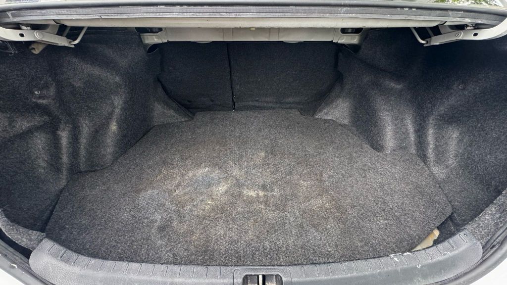 2017 Toyota Corolla LE photo