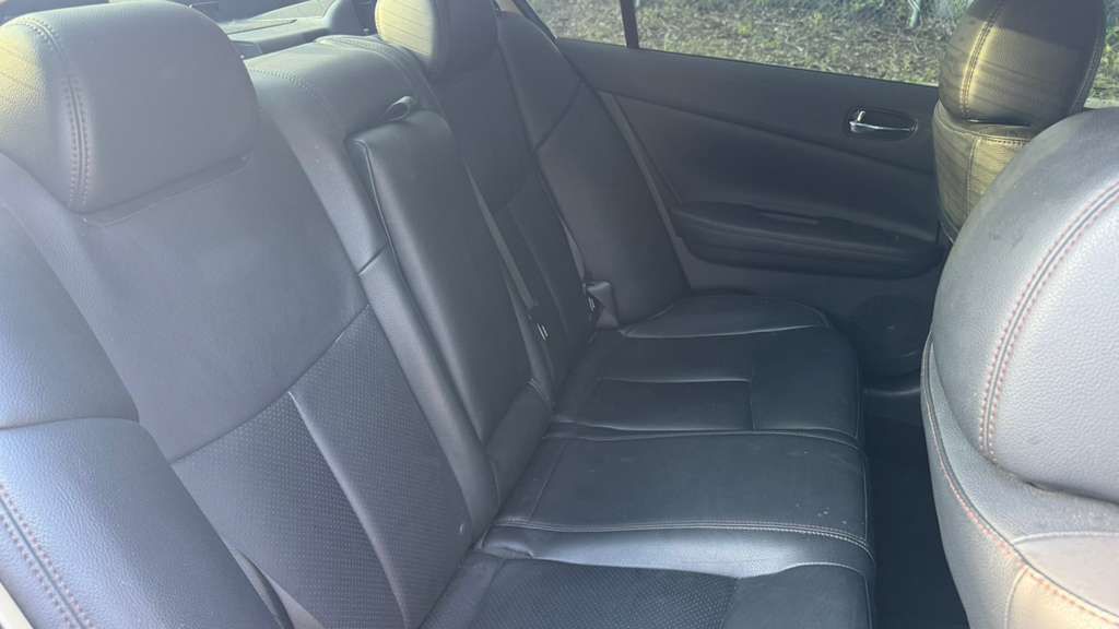 2014 Nissan Maxima - $5,990