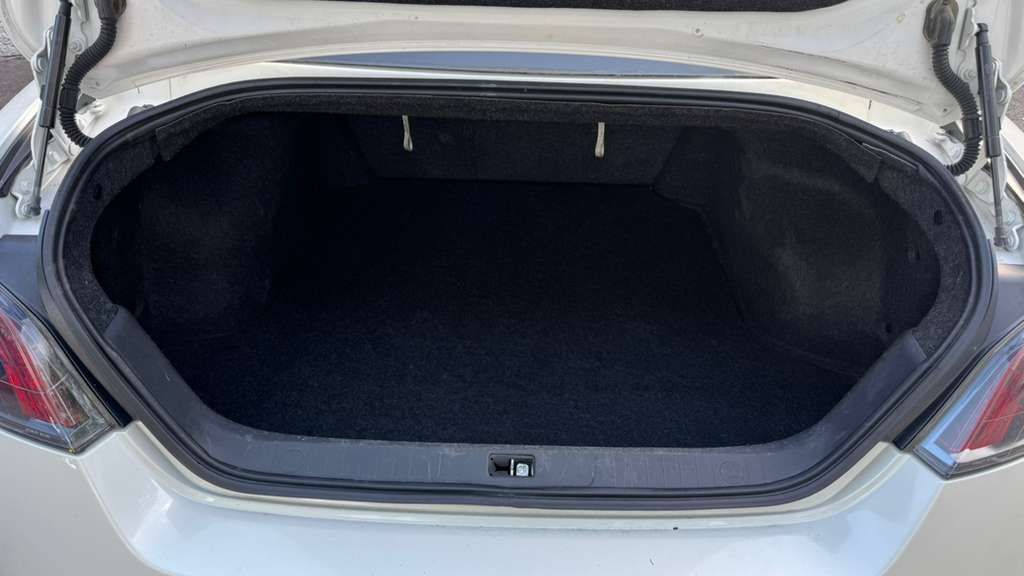 2014 Nissan Maxima - $5,990