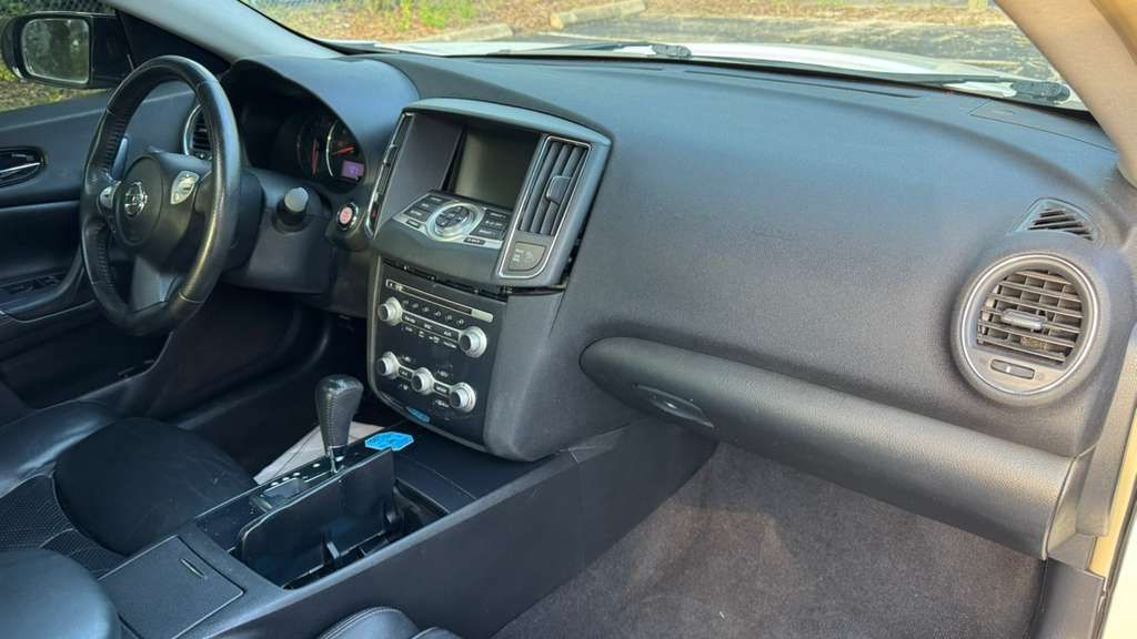 2014 Nissan Maxima - $5,990