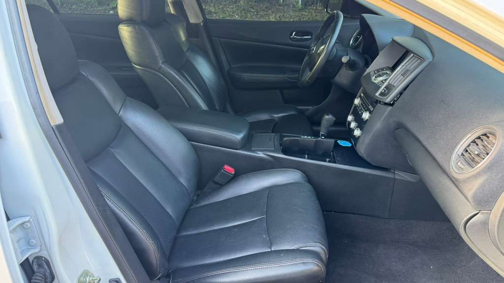 2014 Nissan Maxima - $5,990