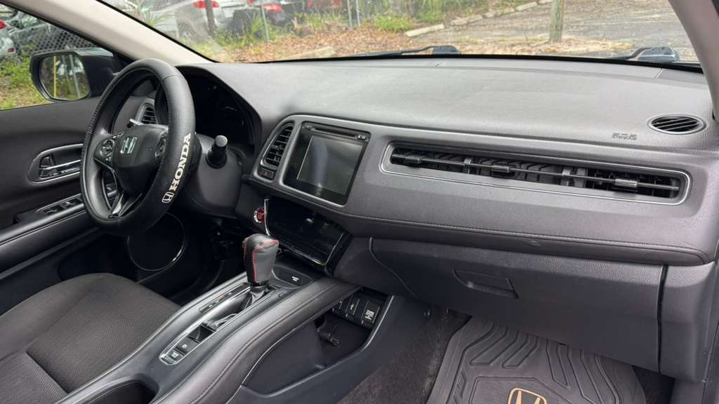 2017 Honda HR-V - $7,450