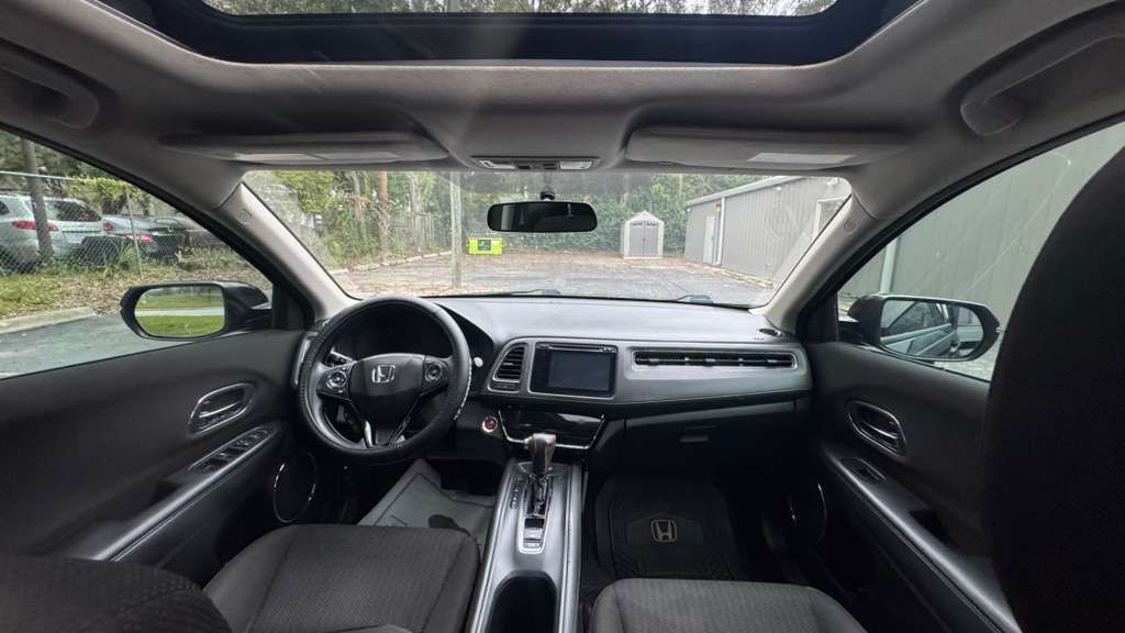 2017 Honda HR-V - $7,450